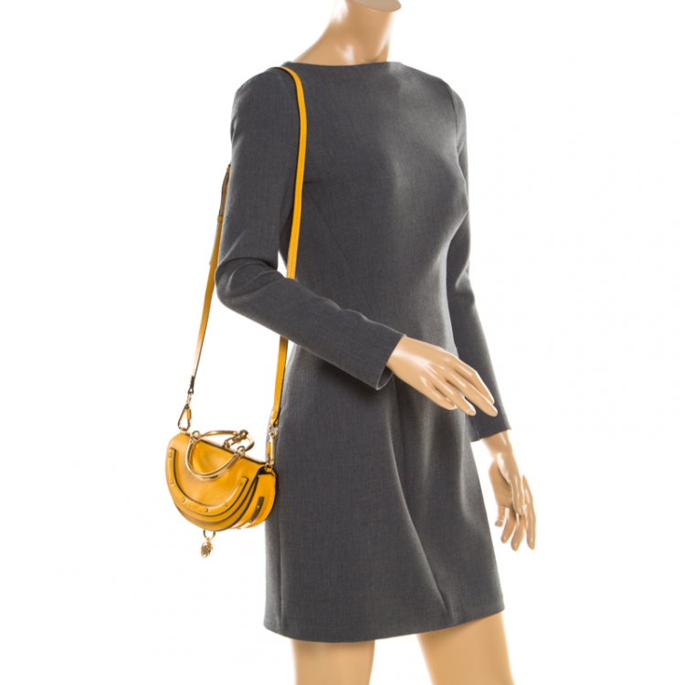 Pre Owned Chloe Mustard Leather Small Nile Minaudière Crossbody Bag