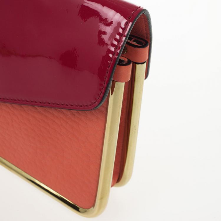 Pre Owned Chloe Textured and Patent Leather Sally Clutch