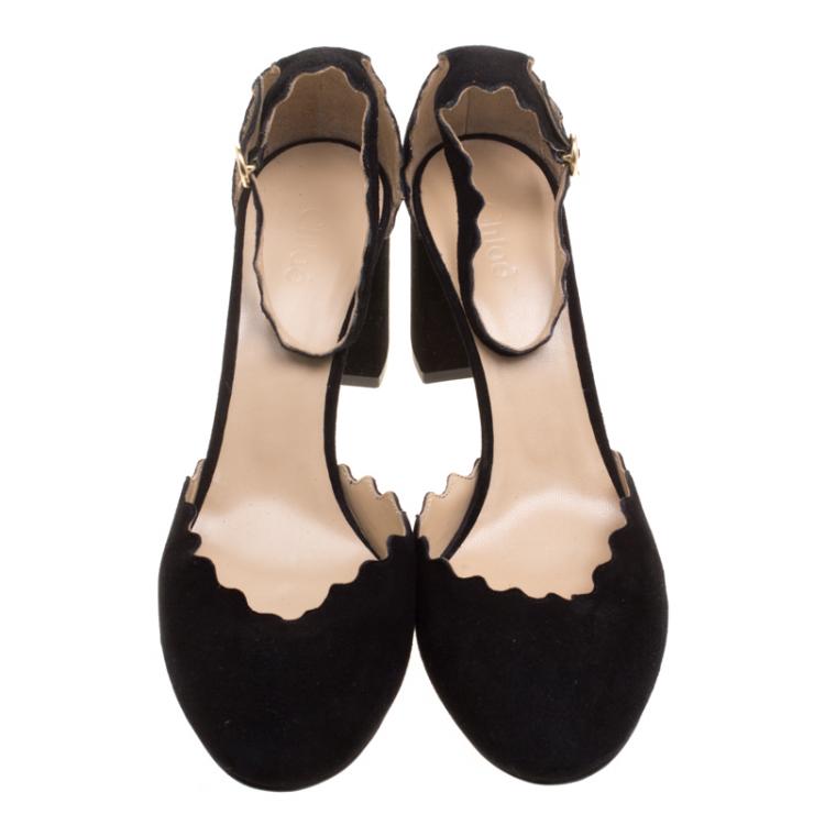 �مملوكة مسبقًا Chloe Black Scalloped Suede Ankle Strap Block Heel Sandals Size 38.5