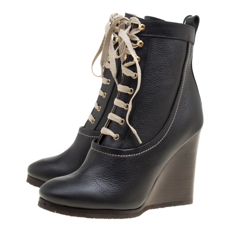 مملوكة مسبقًا Chloe Black Leather Lace Up Wedge Ankle Boots Size 38