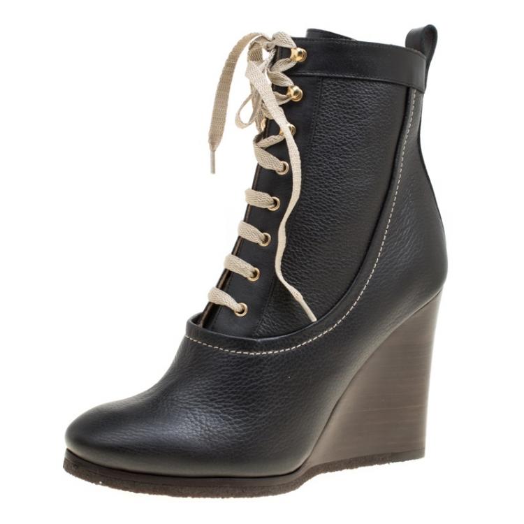 مملوكة مسبقًا Chloe Black Leather Lace Up Wedge Ankle Boots Size 38
