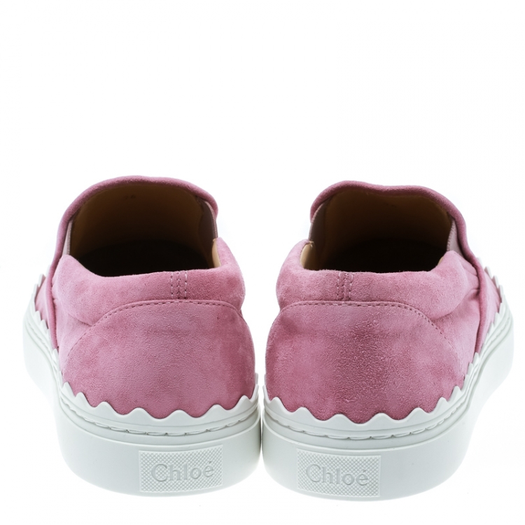 مملوكة مسبقًا Chloe Light Pink Suede Ivy Scallop Slip On Sneakers Size 36