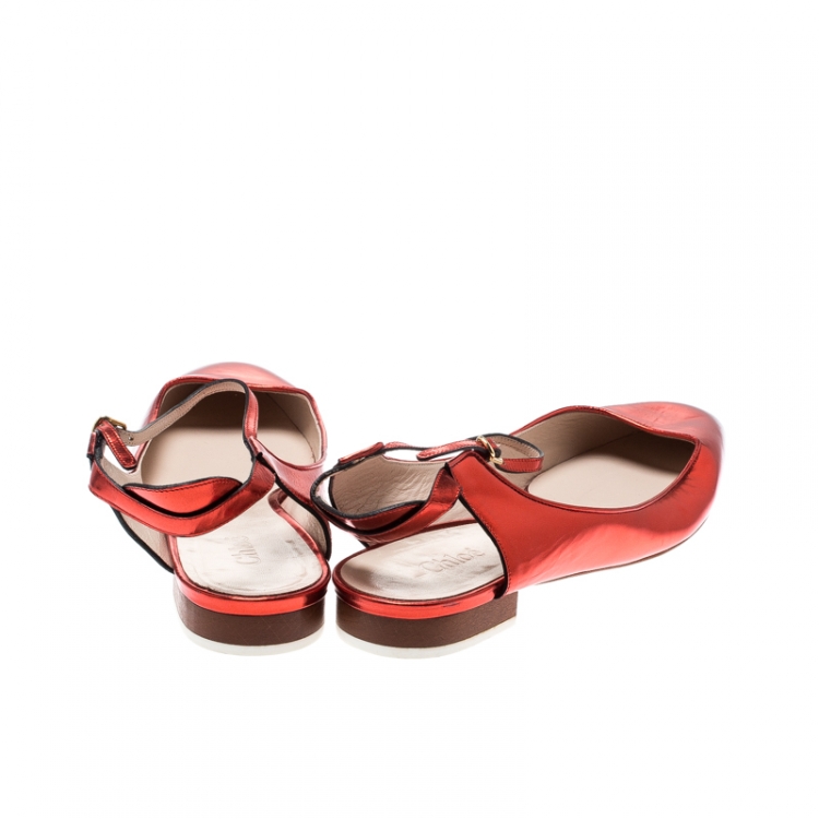 Pre Owned Chloe Metallic Red Ankle Strap Flat Sandals Size 39