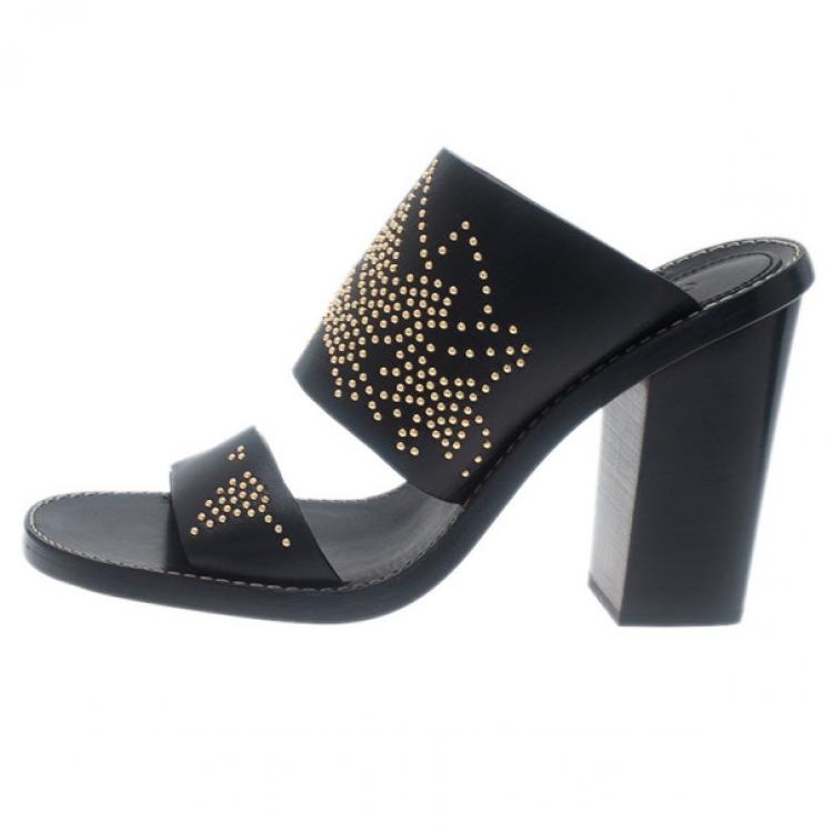 Pre Owned Chloe Black Leather Studded Sandals Size 39