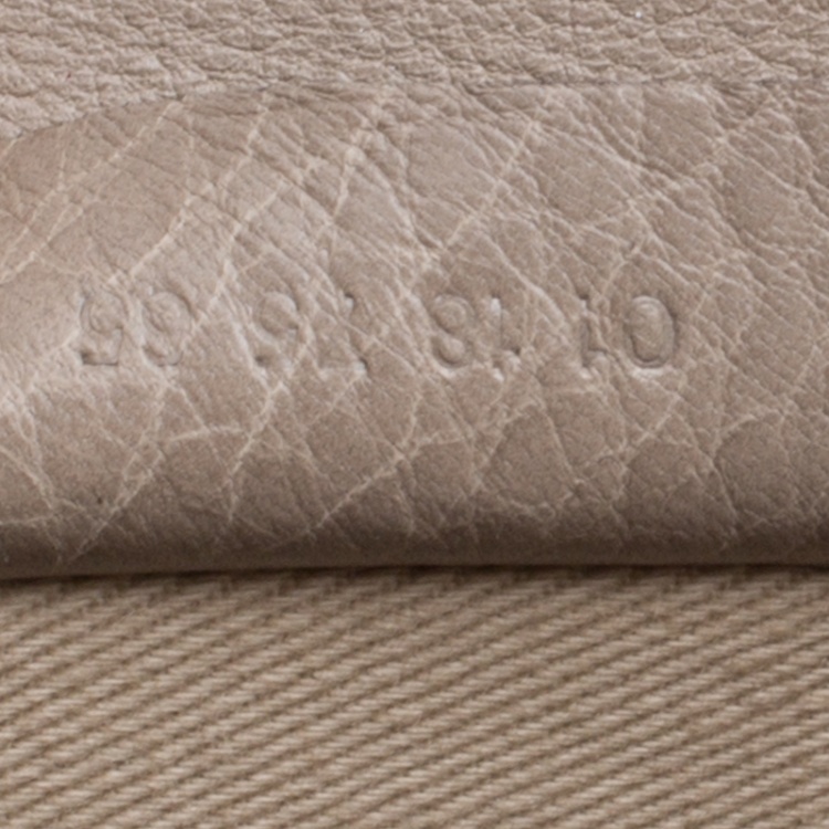 Pre Owned Chloe Beige Leather Mini Faye Backpack