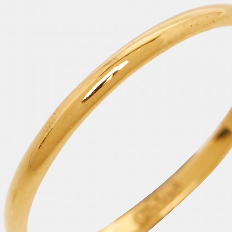 Pre Owned Chloe Gold Tone Ring Size 52