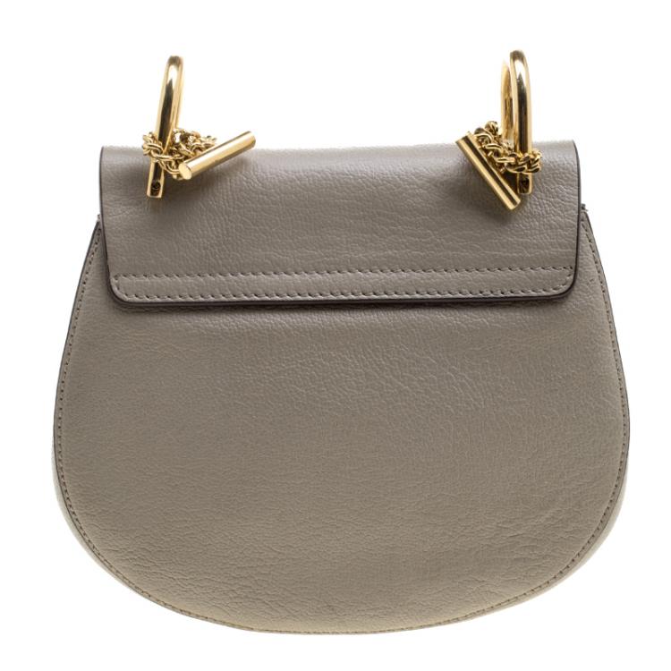 مملوكة مسبقًا Chloe Grey Leather Small Drew Shoulder Bag