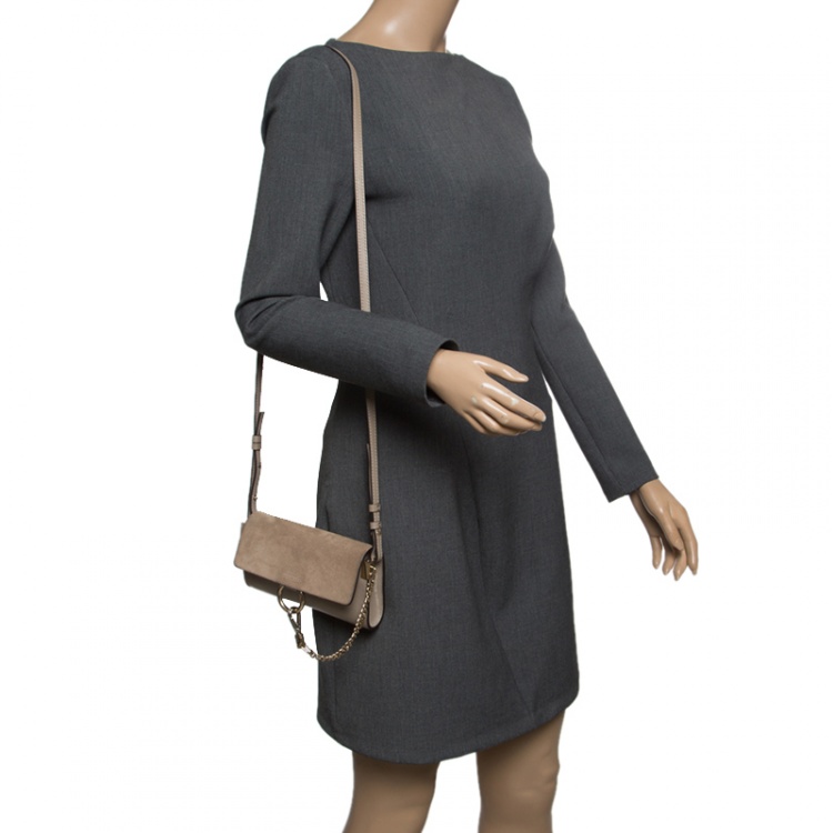 مملوكة مسبقًا Chloe Light Taupe Leather Mini Faye Shoulder Bag