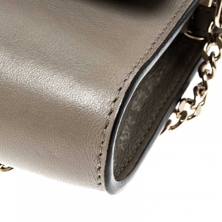 مملوكة مسبقًا Chloe Light Taupe Leather Mini Faye Shoulder Bag