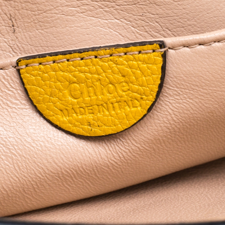 مملوكة مسبقًا Chloe Mustard Leather Small Elsie Shoulder Bag