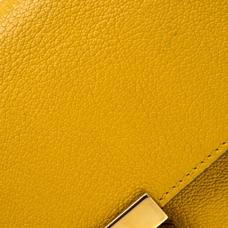 مملوكة مسبقًا Chloe Mustard Leather Small Elsie Shoulder Bag