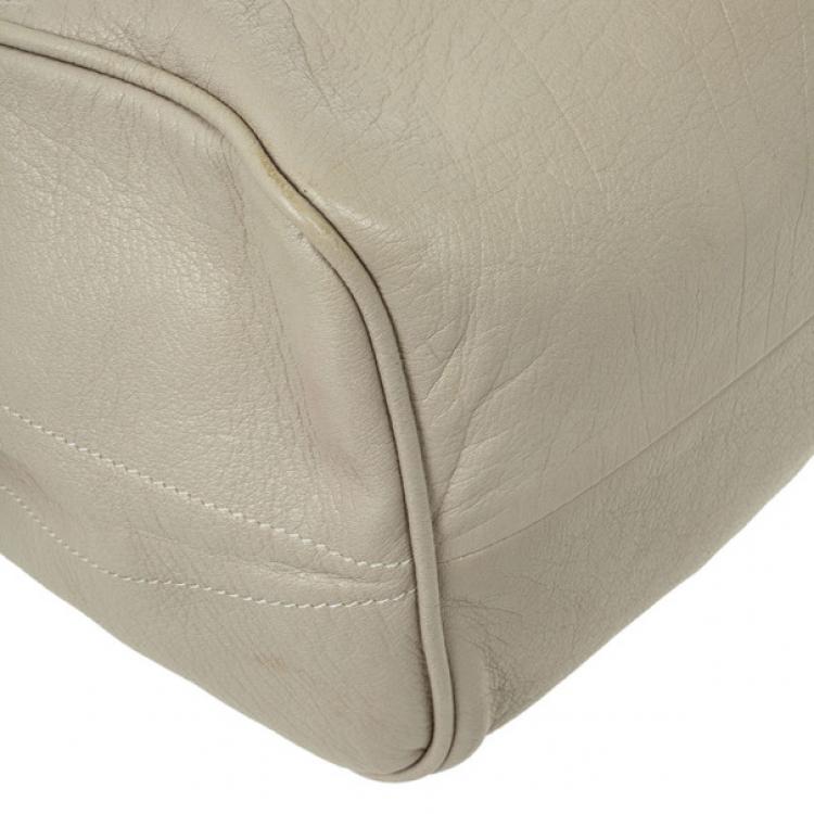 مملوكة مسبقًا Chloe Astoria Small Duffel Bag
