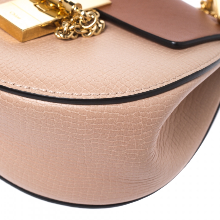 مملوكة مسبقًا Chloe Beige/Brown Leather Nano Drew Shoulder Bag