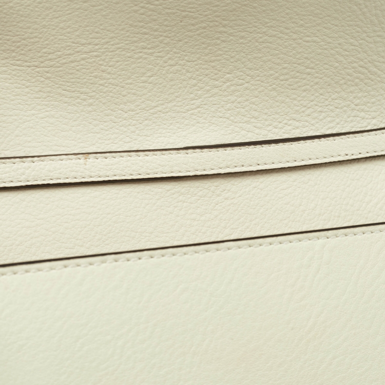 Pre Owned Chloe Off White Leather Nile Minaudiere Crossbody Bag