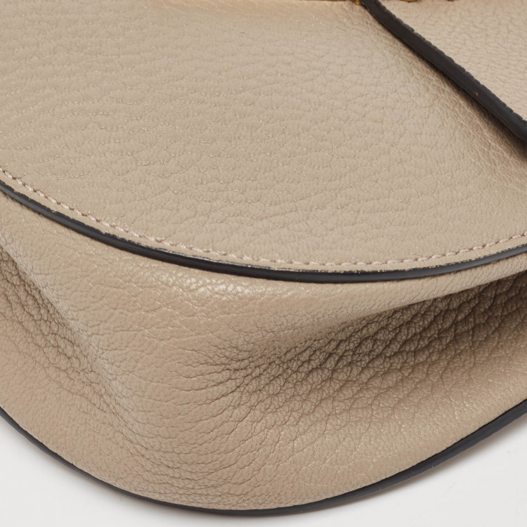 Pre Owned Chloe Beige Leather Small Drew Chain Crossbody Bag