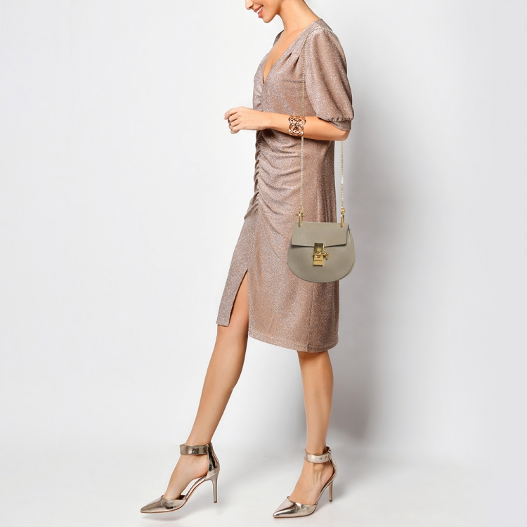 Pre Owned Chloe Beige Leather Small Drew Chain Crossbody Bag