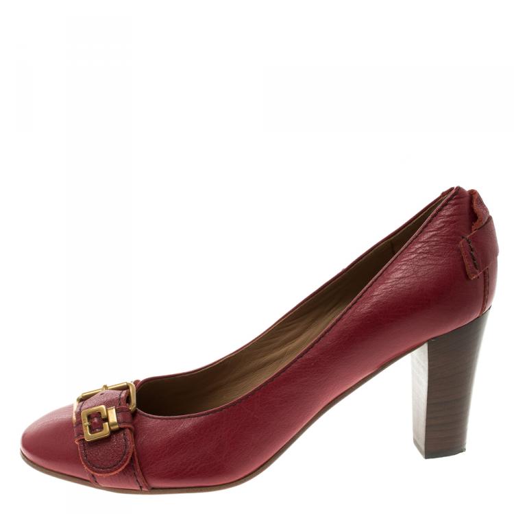 Pre Owned Chloe Red Leather Gold Buckle Pumps Size 39.5