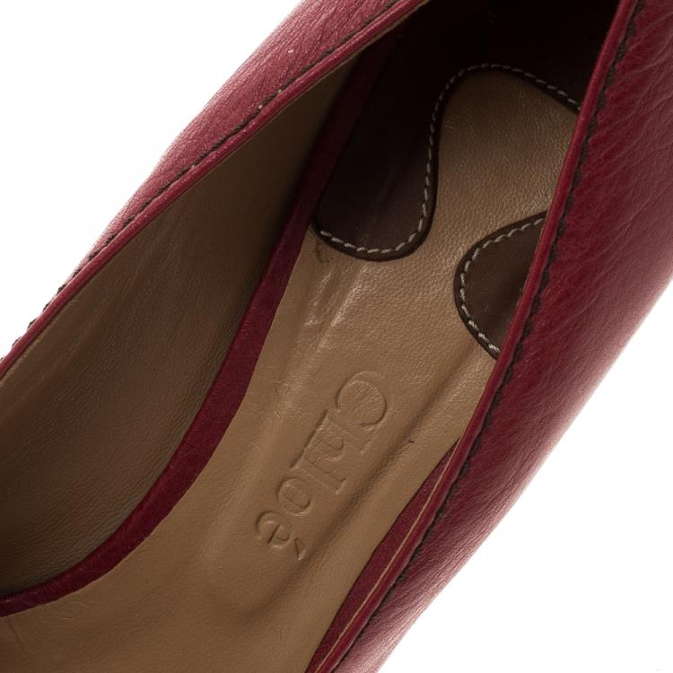 Pre Owned Chloe Red Leather Gold Buckle Pumps Size 39.5