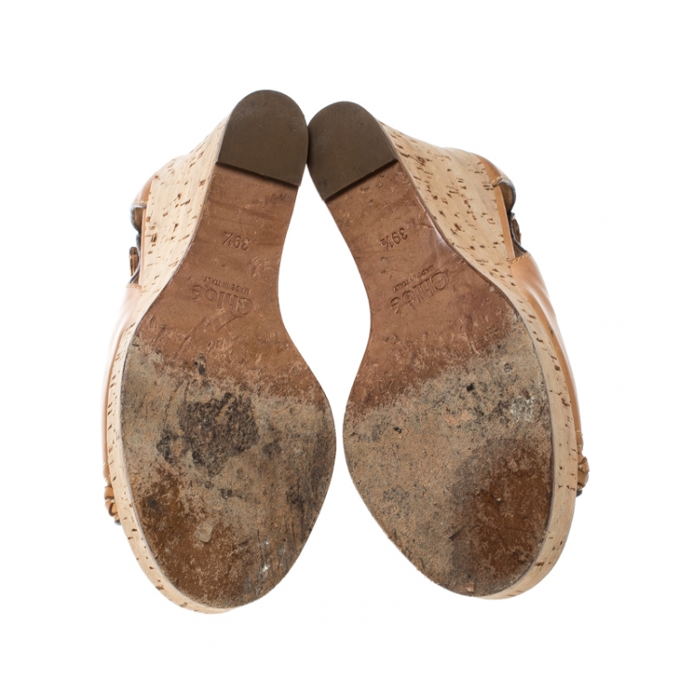 مملوكة مسبقًا Chloe Brown Leather Braided Detail Cork Wedge Sandals Size 39.5