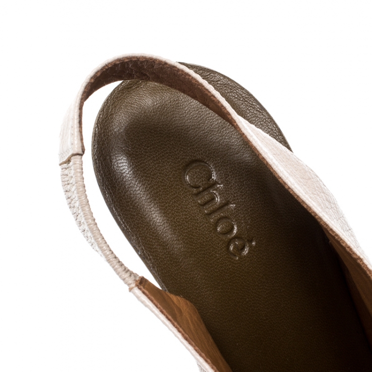 مملوكة مسبقًا Chloe Beige Leather Estel Peep Toe Slingback Wedges Size 38