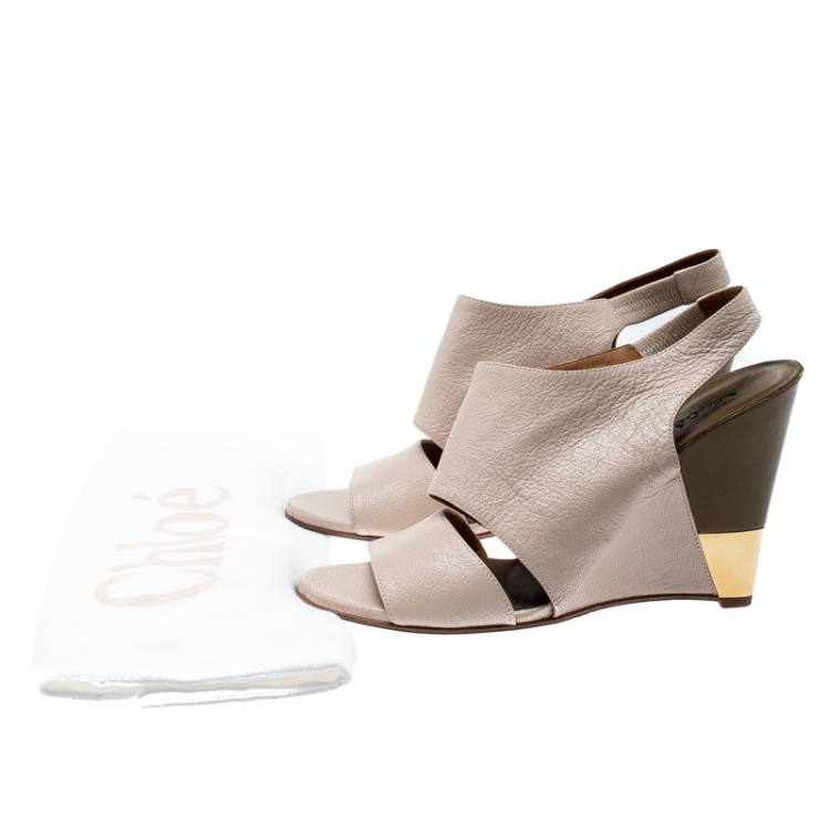 مملوكة مسبقًا Chloe Beige Leather Estel Peep Toe Slingback Wedges Size 38