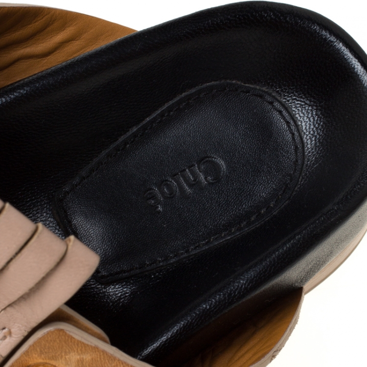 مملوكة مسبقًا Chloe Beige/Brown Leather 'Erika' Kiltie Trim Flat Sandals Size 37