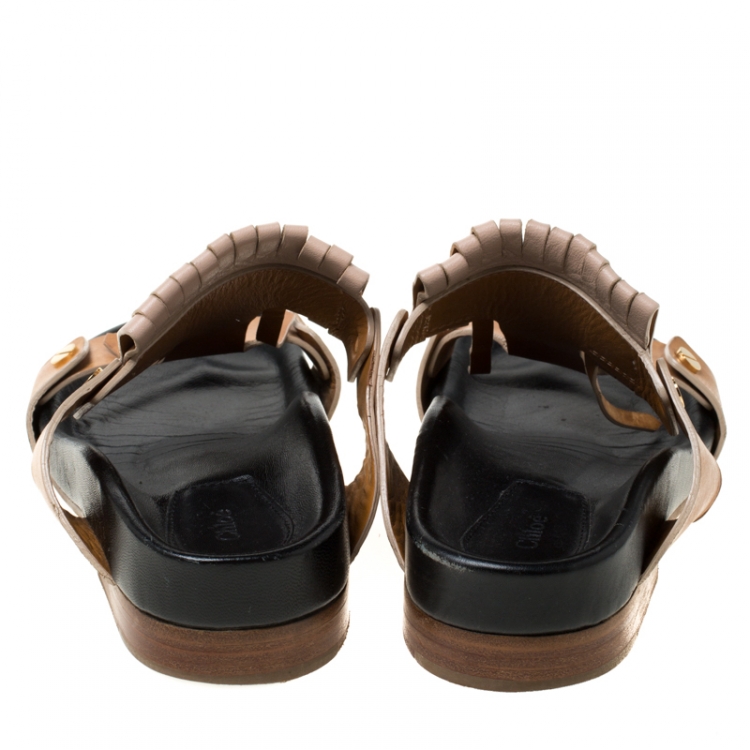 مملوكة مسبقًا Chloe Beige/Brown Leather 'Erika' Kiltie Trim Flat Sandals Size 37
