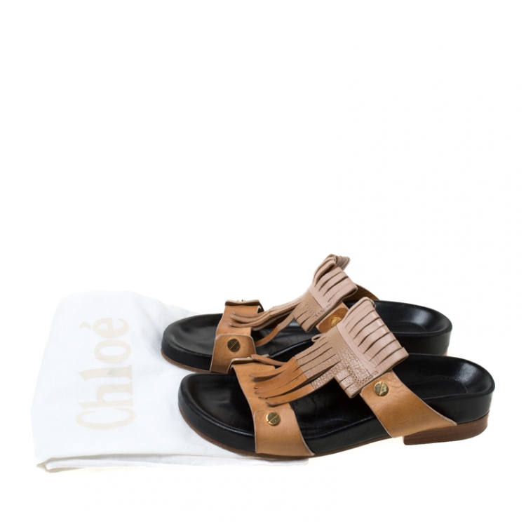 مملوكة مسبقًا Chloe Beige/Brown Leather 'Erika' Kiltie Trim Flat Sandals Size 37