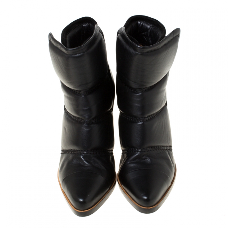 Pre Owned Chloe Black Soft Leather Ankle Boots Size 37.5