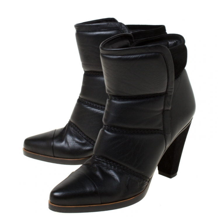 Pre Owned Chloe Black Soft Leather Ankle Boots Size 37.5