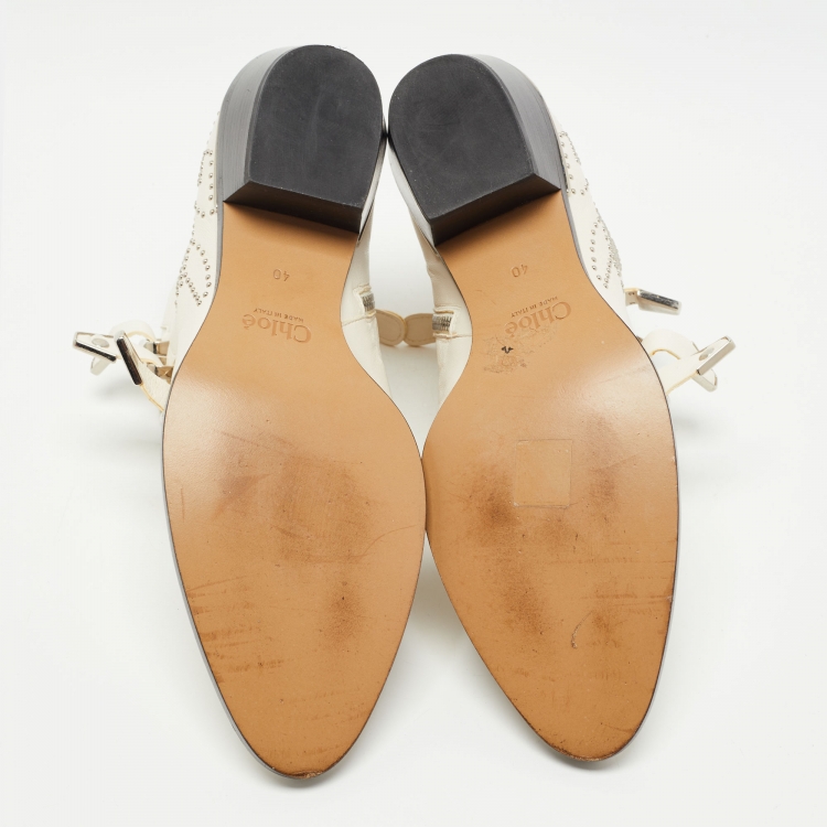 مملوكة مسبقًا Chloe Cream Studded Leather Kyle Buckle Detail Ankle Boots Size 40