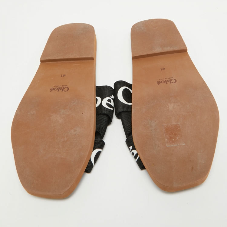 مملوكة مسبقًا Chloe Black Logo Canvas Woody Flat Slides Size 41