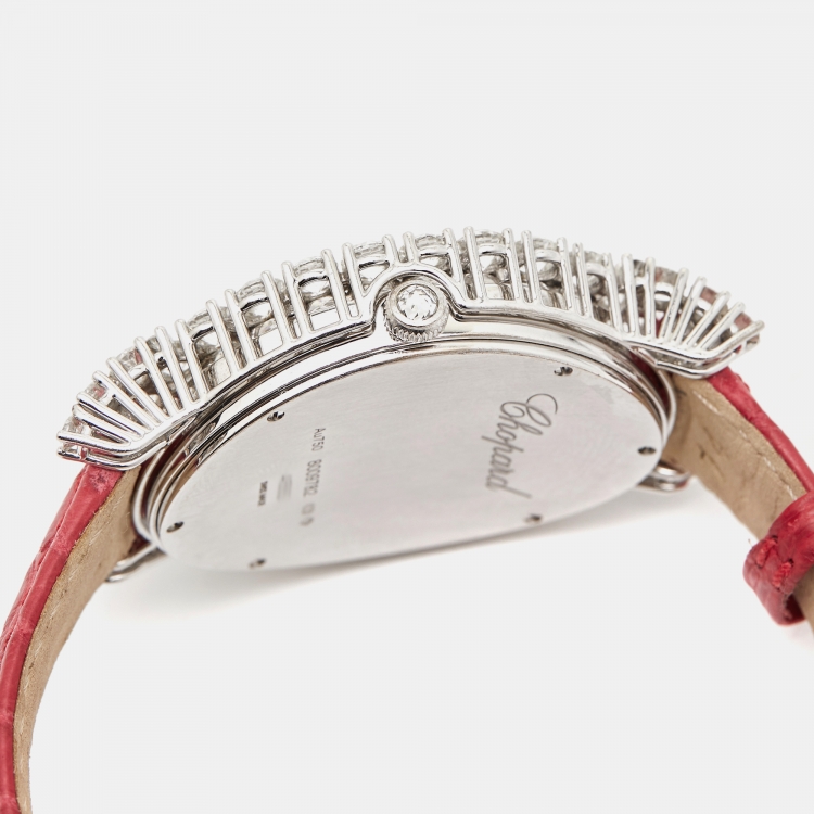 Pre Owned Chopard Mother of Pearl Diamonds 18K White Gold Alligator L'Heure Du Diamant Oval 139383-1001 Women's Wristwatch 40 mm