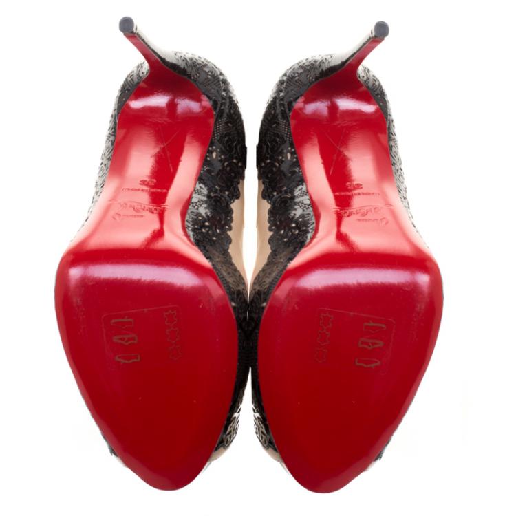Pre Owned Christian Louboutin Two Tone Laser Cut Lace Patent Leather Veramucha Peep Toe Pumps Size 35