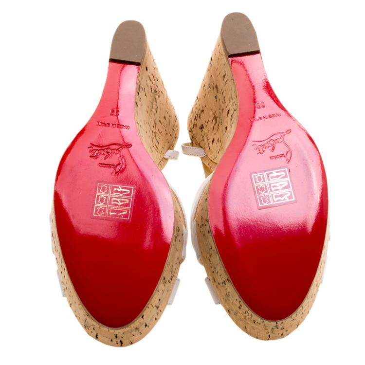 مملوكة مسبقًا Christian Louboutin White Leather Wedgy Lady Strappy Sandals Size 39