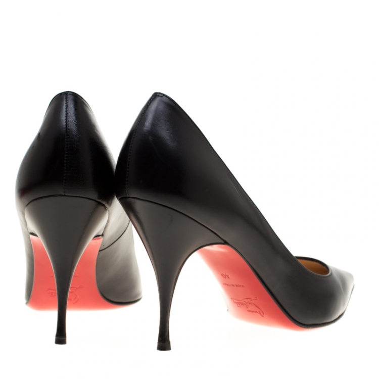 Pre Owned Christian Louboutin Black Leather Pointed Toe Pumps Size 40