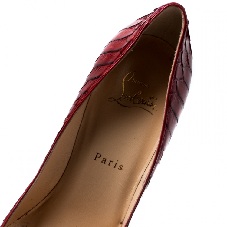 مملوكة مسبقًا Christian Louboutin Metallic Blood Red Python Leather So Kate Pointed Toe Pumps Size 38