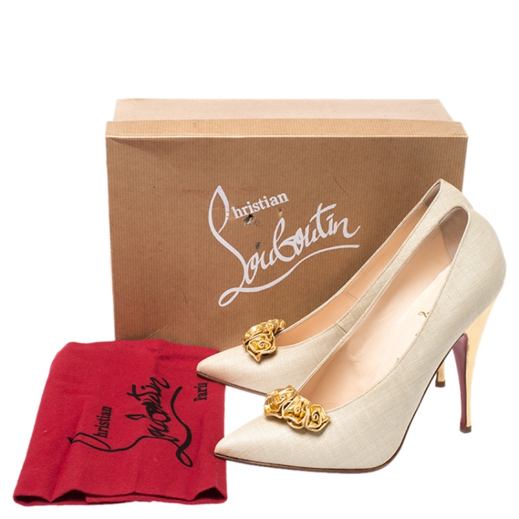 Pre Owned Christian Louboutin Beige Woven Canvas And Gold Floral Applique Pumps Size 40.5
