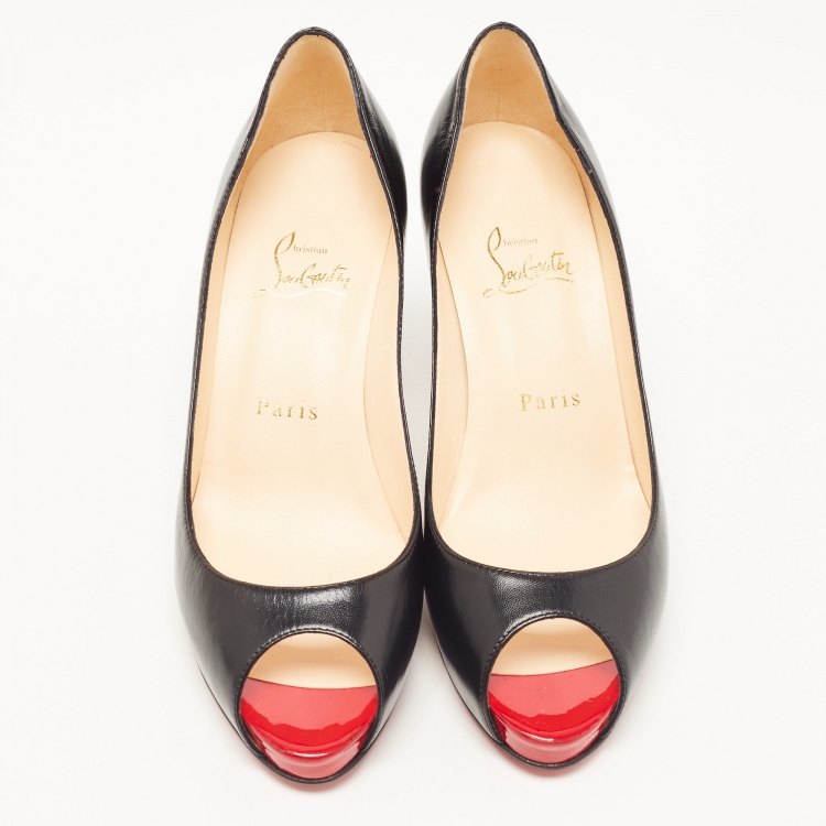 Pre Owned Christian Louboutin Black Leather Mater Claude Pumps Size 37