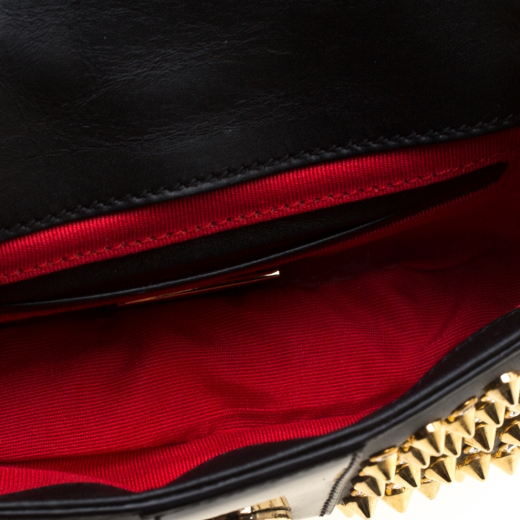 مملوكة مسبقًا Christian Louboutin Black Leather Mini Spiked Sweet Charity Shoulder Bag