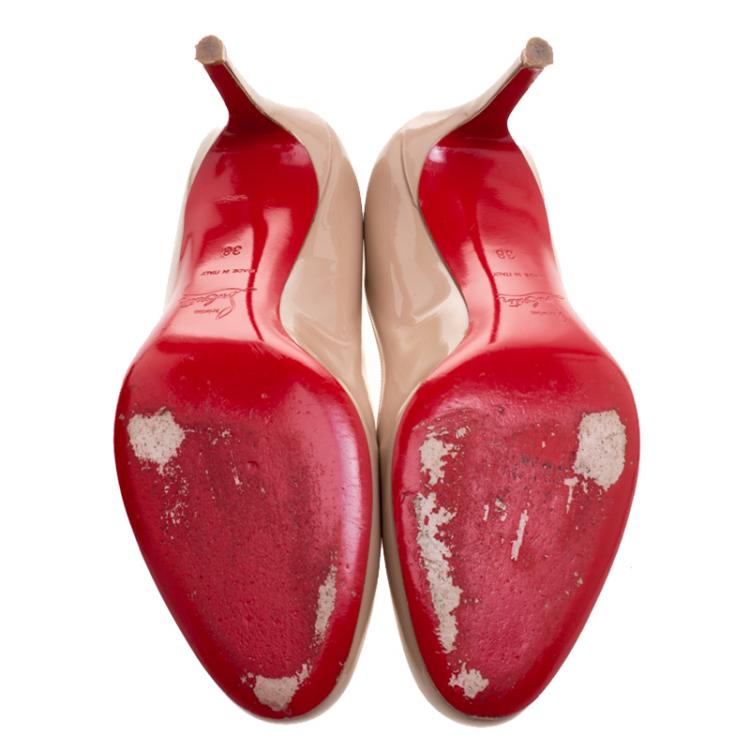 Pre Owned Christian Louboutin Beige Patent Leather Simple Pumps Size 38
