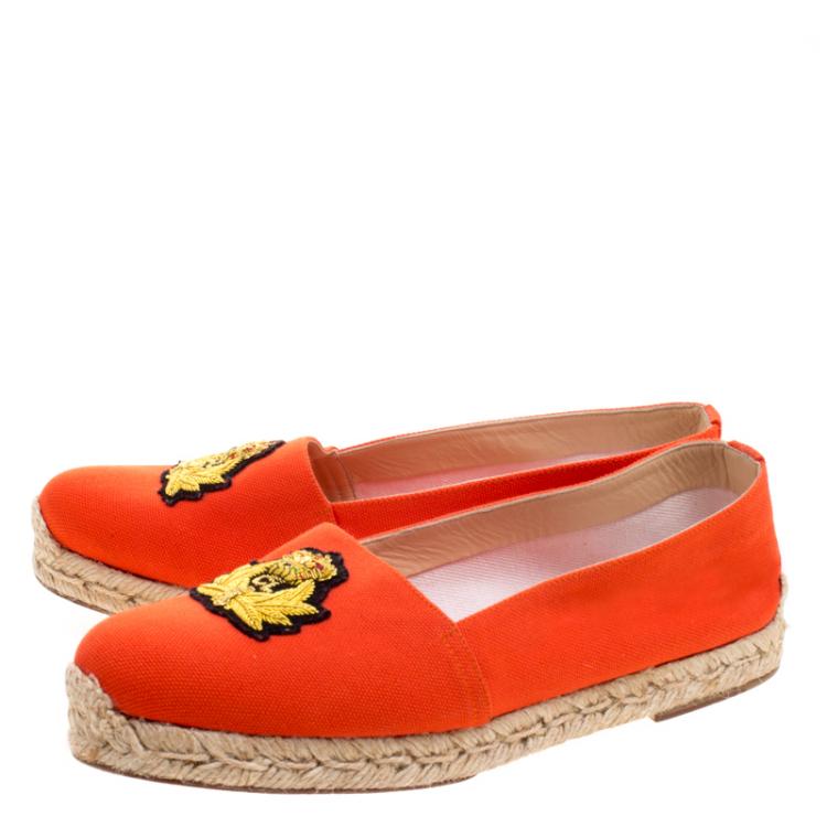 Pre Owned Christian Louboutin Orange Canvas Gala Embroidered Crest Espadrille Loafers Size 38