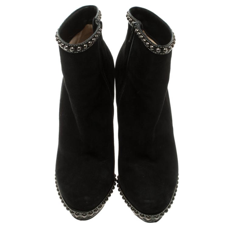 مملوكة مسبقًا Christian Louboutin Black Suede Figurina Stud Embellished Ankle Boots Size 39.5