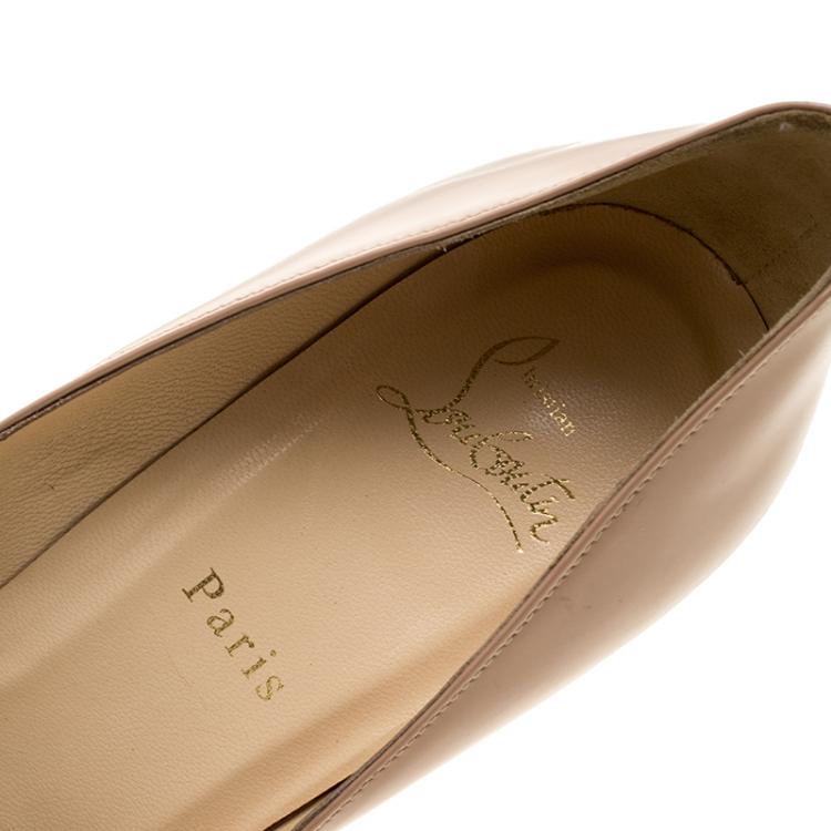 مملوكة مسبقًا Christian Louboutin Beige Patent Leather Pigalle Pointed Toe Pumps Size 40