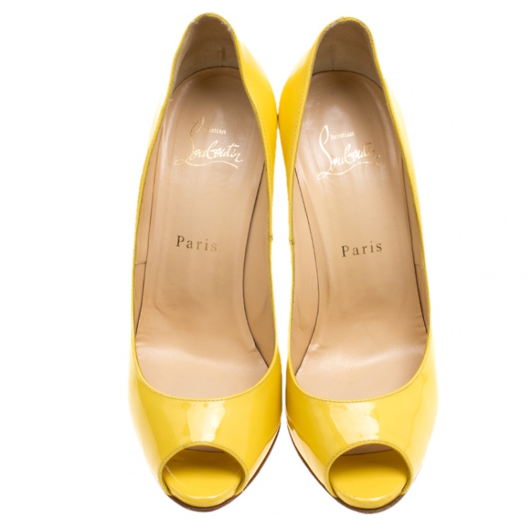 مملوكة مسبقًا Christian Louboutin Yellow Patent Leather Flo Peep Toe Pumps Size 37
