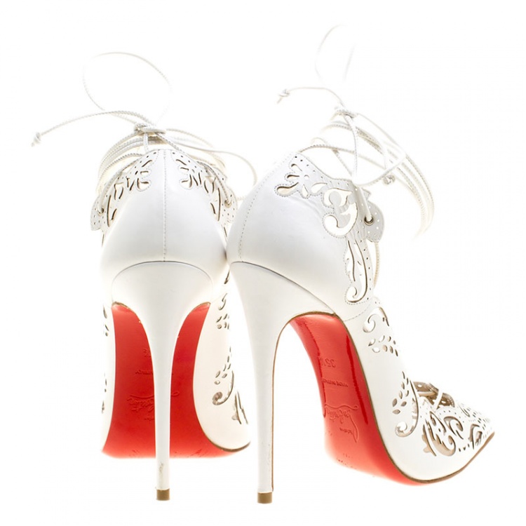 Plakater Udpakning infrastruktur Christian Louboutin White Laser Cut Leather Impera Lace Up Pointed Toe Pumps  Size 35.5 Christian Louboutin | TLC