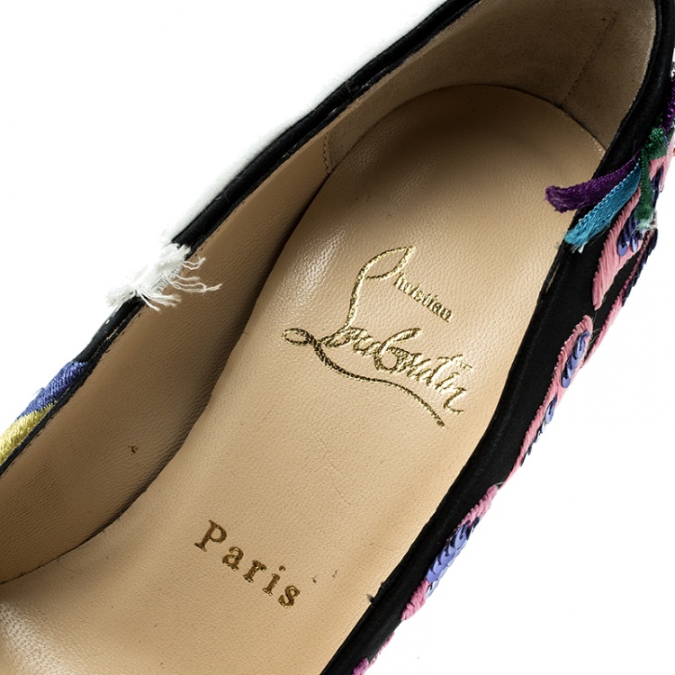 Pre Owned Christian Louboutin Limited Edition Daffodile Brodee Crepe Satin Pumps Size 35
