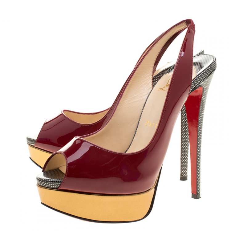 مملوكة مسبقًا Christian Louboutin Two Tone Patent Leather Lady Peep Toe Slingback Sandals Size 37.5