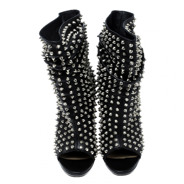 Pre Owned Christian Louboutin Black Spiked Leather Guerilla Open Toe Slouchy Ankle Boots Size 37.5