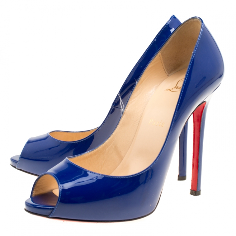 مملوكة مسبقًا Christian Louboutin Blue Patent Leather Flo Peep Toe Pumps Size 39